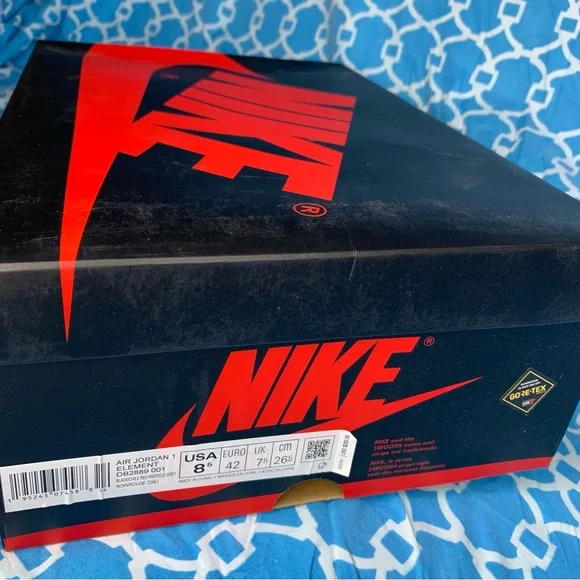 Nike Air Jordan 1 high Men’s size 9 Shadow element gore-tex black particle grey